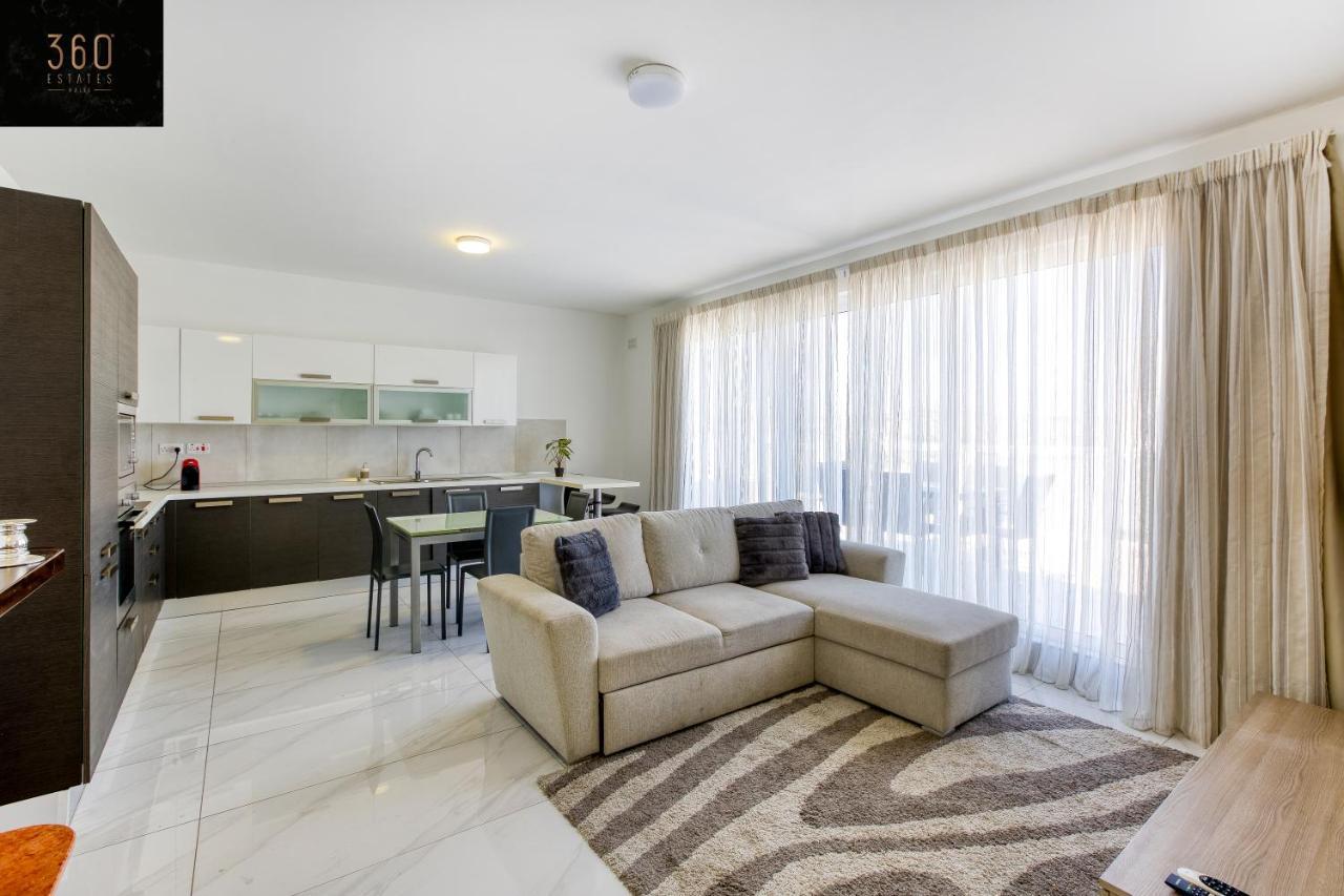 Lux Sea Front Penthouse With Breathtaking Views In St Pauls By 360 Estates Apartment St. Paul's Bay Ngoại thất bức ảnh