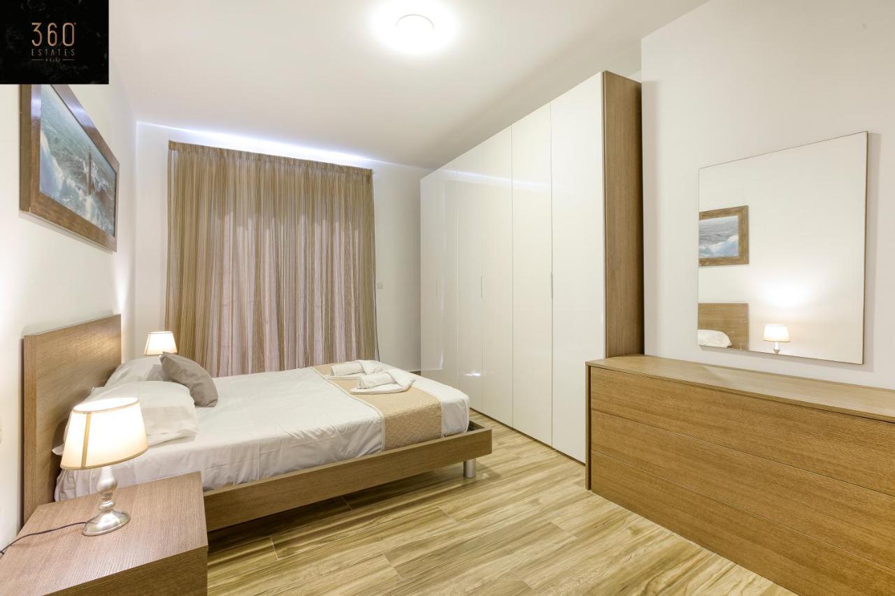 Lux Sea Front Penthouse With Breathtaking Views In St Pauls By 360 Estates Apartment St. Paul's Bay Ngoại thất bức ảnh