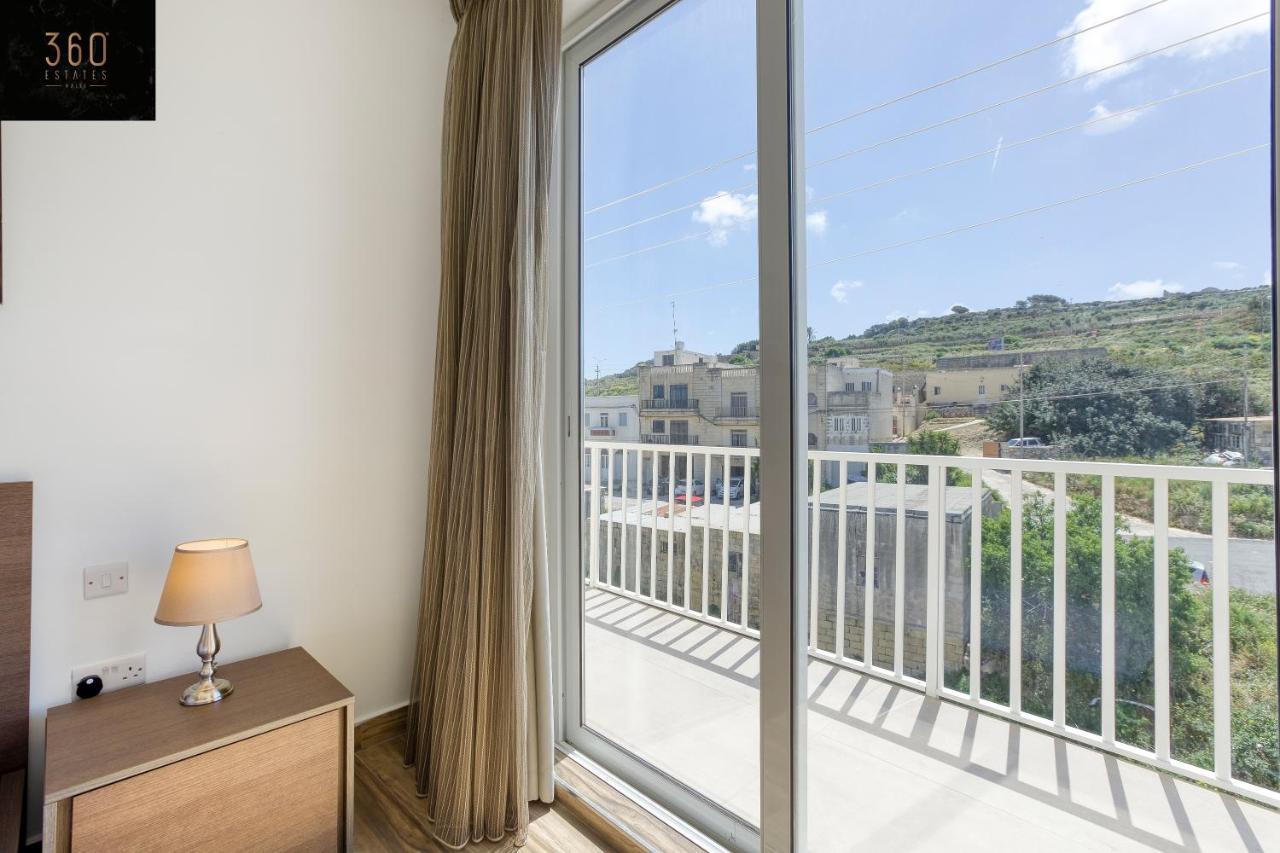 Lux Sea Front Penthouse With Breathtaking Views In St Pauls By 360 Estates Apartment St. Paul's Bay Ngoại thất bức ảnh