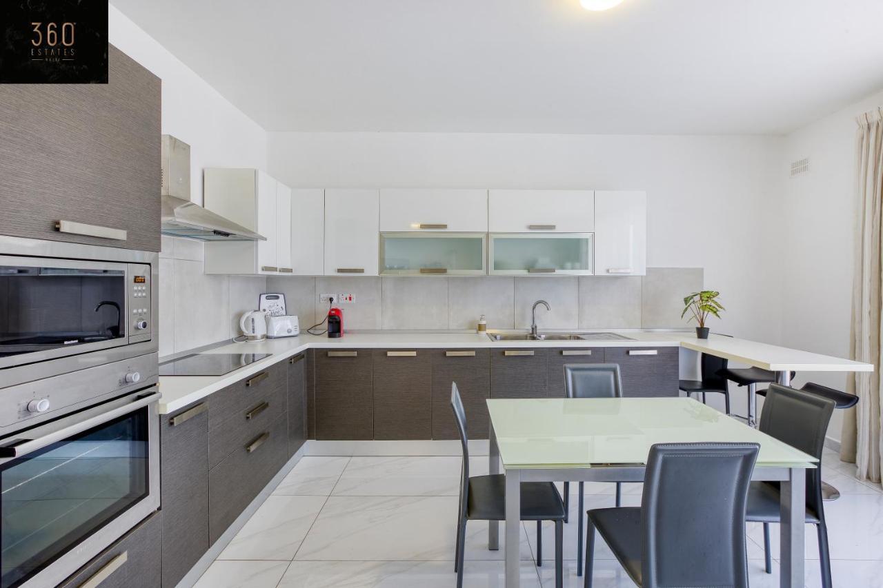 Lux Sea Front Penthouse With Breathtaking Views In St Pauls By 360 Estates Apartment St. Paul's Bay Ngoại thất bức ảnh