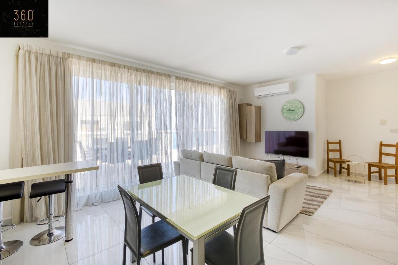 Lux Sea Front Penthouse With Breathtaking Views In St Pauls By 360 Estates Apartment St. Paul's Bay Ngoại thất bức ảnh